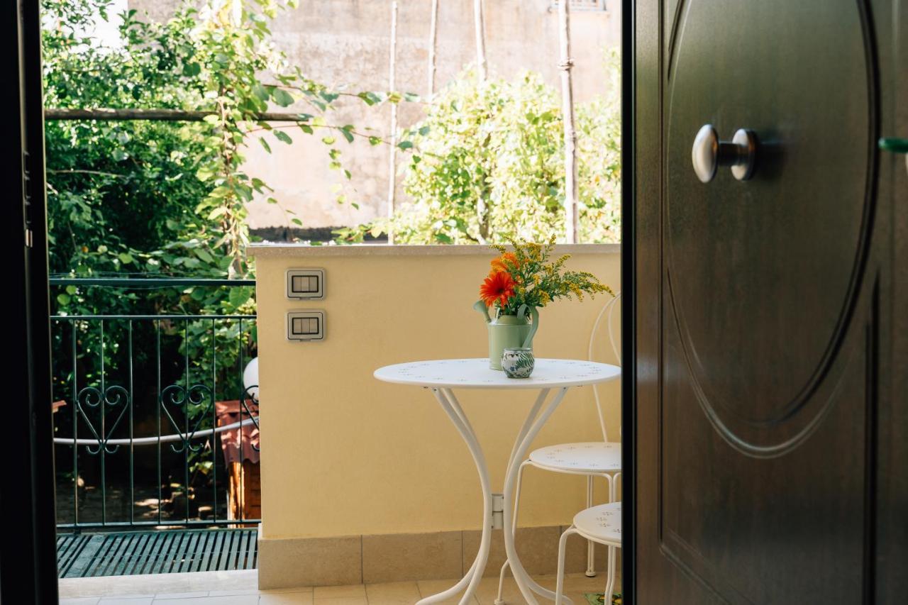 Garden View Sorrento Exterior photo